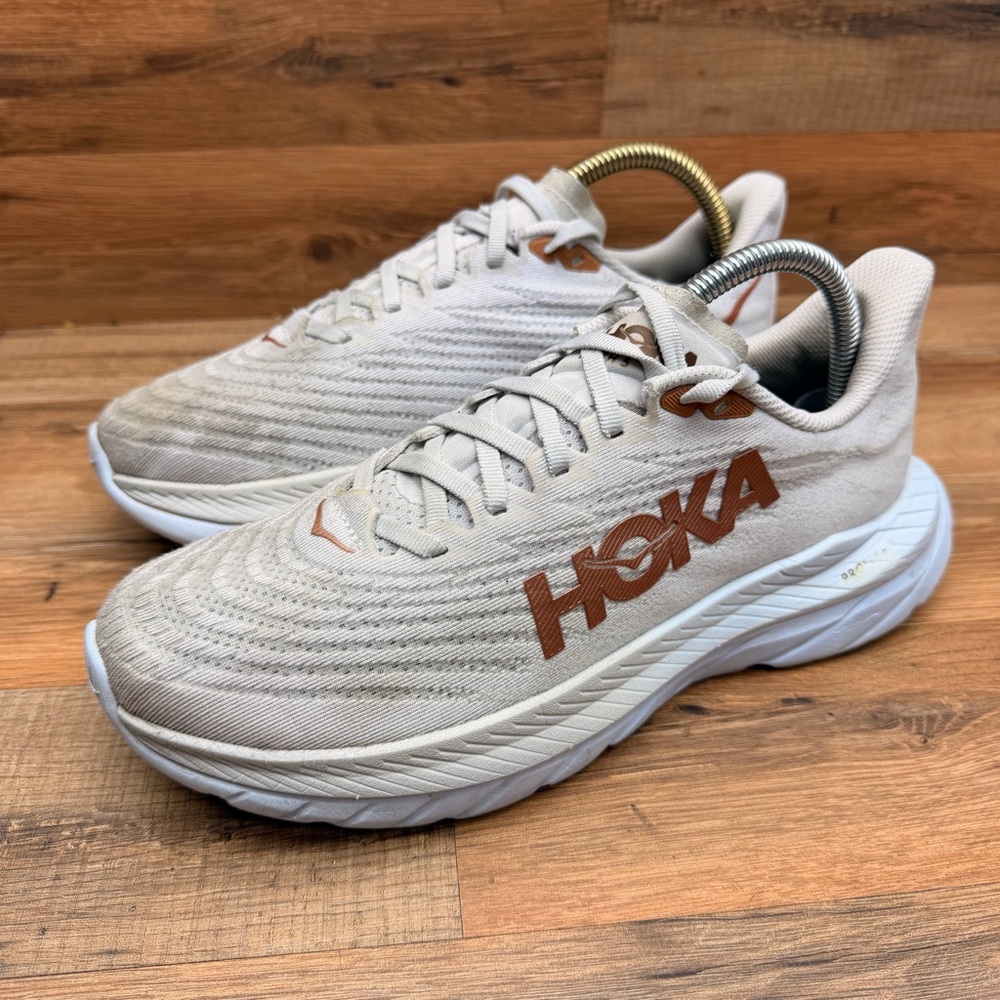 Hoka One One Mach 5 Sneaker Mens Size 8.5B White & Copper Running Shoes - Picture 2 of 8